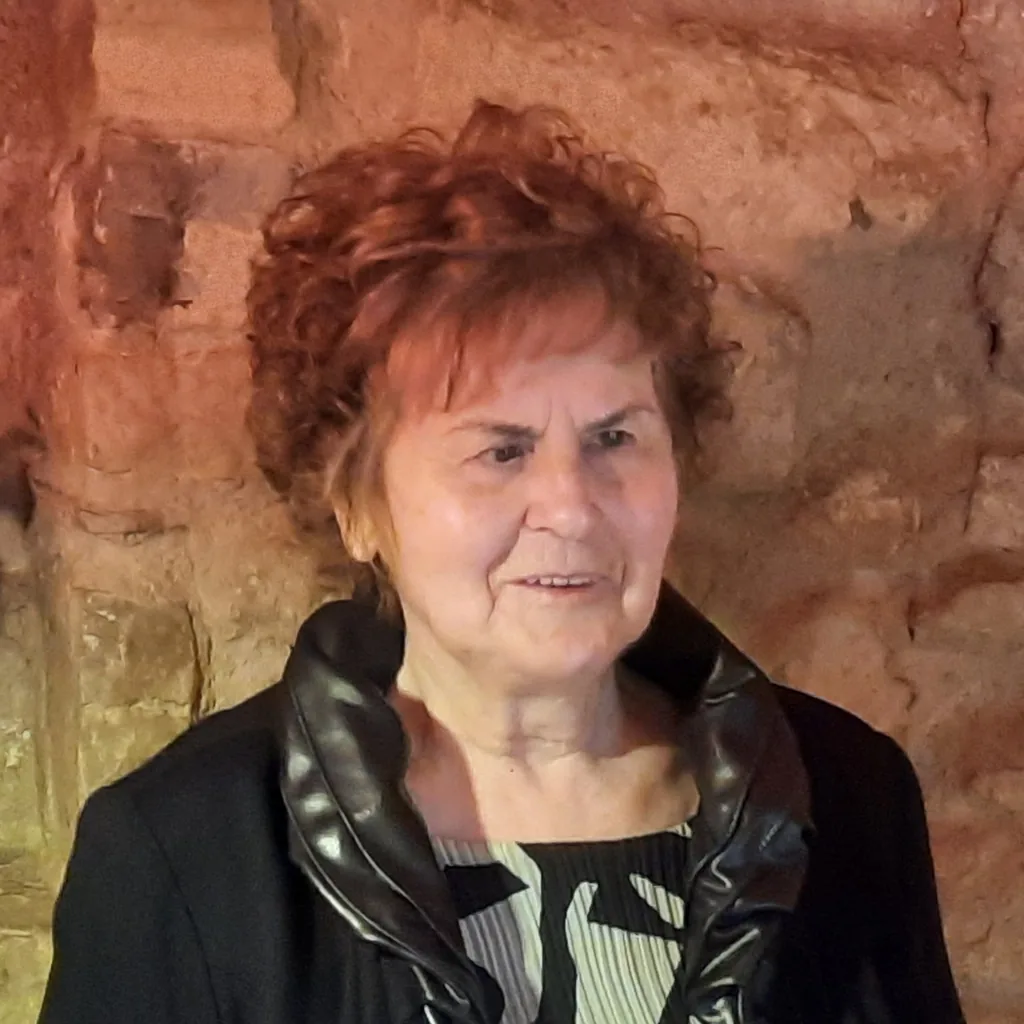 Retrato de la Maestra Antxoni Olloquiegui, directora espiritual de Karma Samten Ling